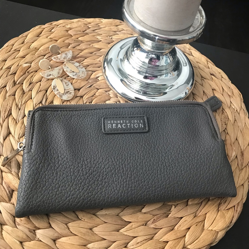 Kenneth Cole Reaction wallet